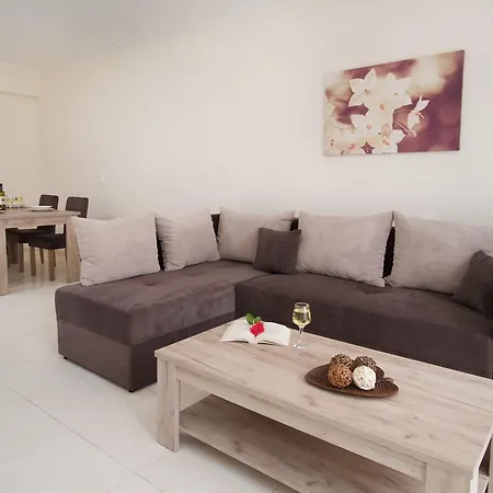 Apartment Marina's